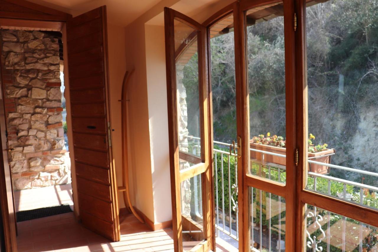 B&B Casale Roshlee Gualdo Cattaneo Екстериор снимка
